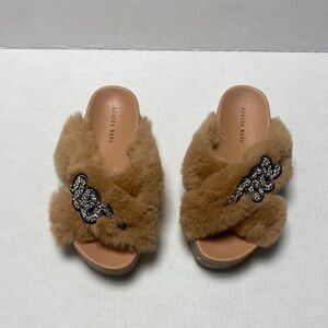 Elegant Tan Fur Slippers with Rhinestone Detail